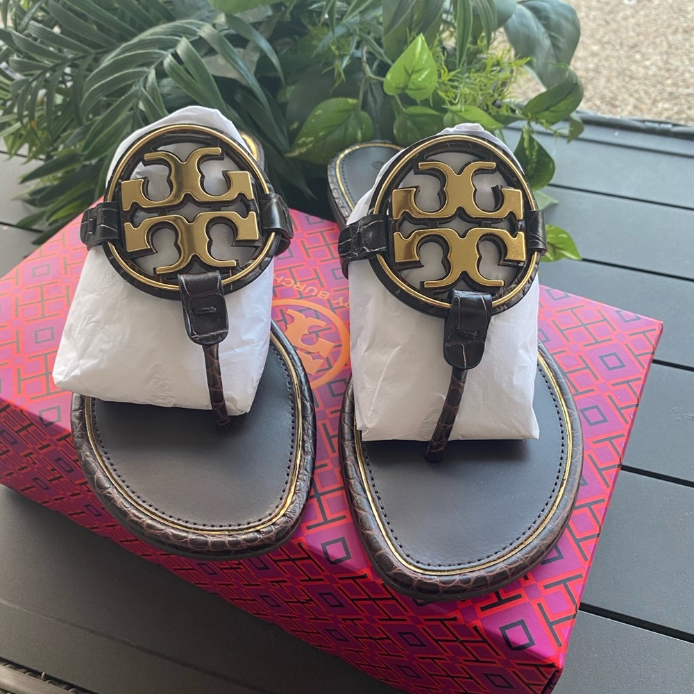 Brand new Tory Burch metal Miller sandal 🩴 - Picture 7 of 11